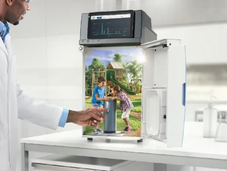 آنالیز سریع آنیون ها در آبهای محیطی با استفاده از یک سیستم کروماتوگرافی یونی IC با فشار بالا