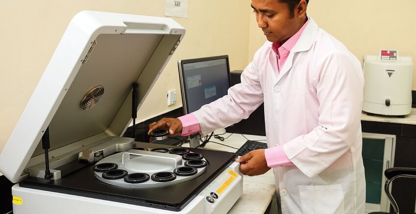 دستگاه XRF مدل Epsilon 4 ساخت کمپانی Malvern PanAnalytical دستگاه XRF مدل Epsilon 4 ساخت کمپانی Malvern PanAnalytical
