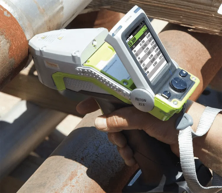Niton XL5، خوردگی سولفیدی، سیلیکون، XRF، Niton، پالایشگاه, آنالیز سیلیکون, آنالیز سیلیکون در فولاد, آنالیز سیلیکون در فولاد با استفاده از دستگاه Niton XL5  XRF, جلوگیری از شکست خوردگی سولفیدی,